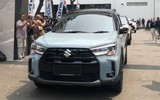 Suzuki XL7 2026 giá quy đổi từ hơn 400 triệu đồng đang ‘hot’ ở gần Việt Nam: Hơn 1.300 đơn chốt sau chưa đẩy nửa tháng